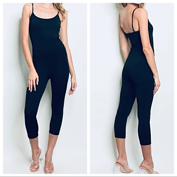 Pants - ✨LAST ONE✨NO OFFERS✨Black bodysuit jumpsuit